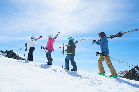 ⁠Familie Wintersport